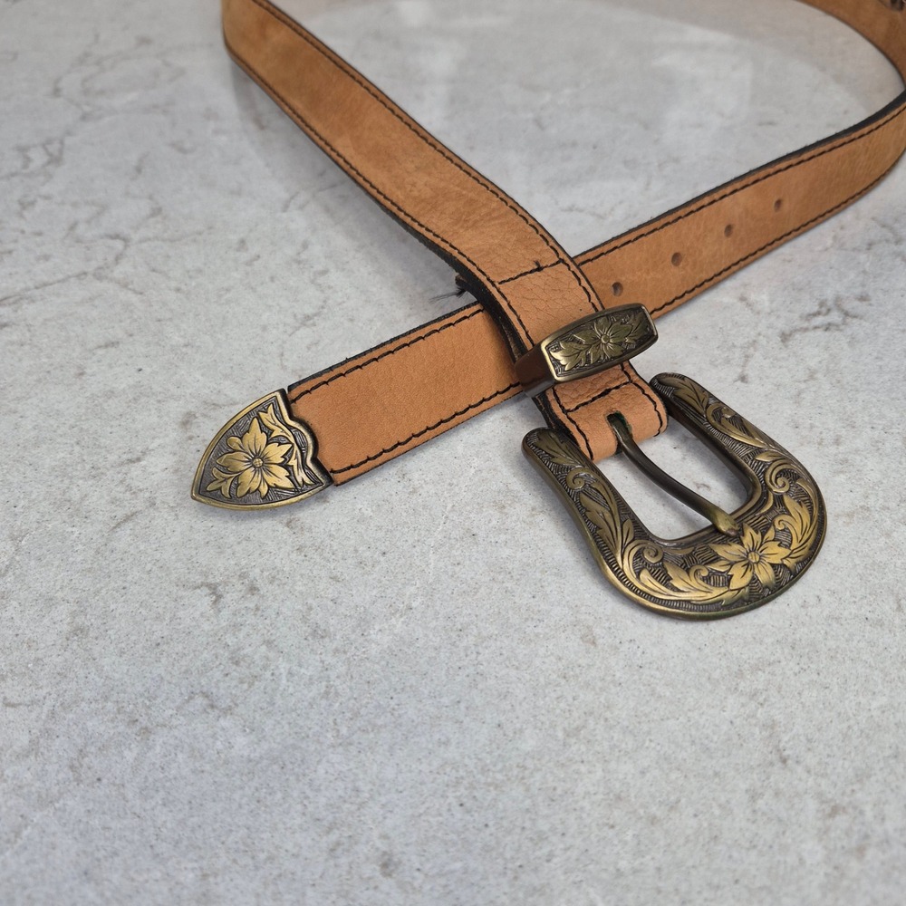 Vintage‎ Levi's 7026 Western Leather Belt Size 38 USA Floral Engraved Buckle Tip